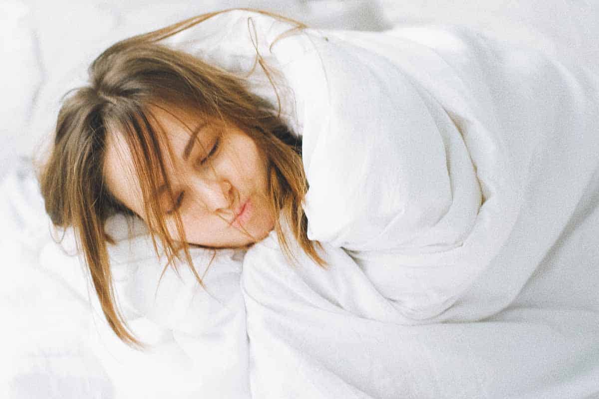 Fix Holes/Tears in Memory Foam (Step-by-Step Guide) – CB